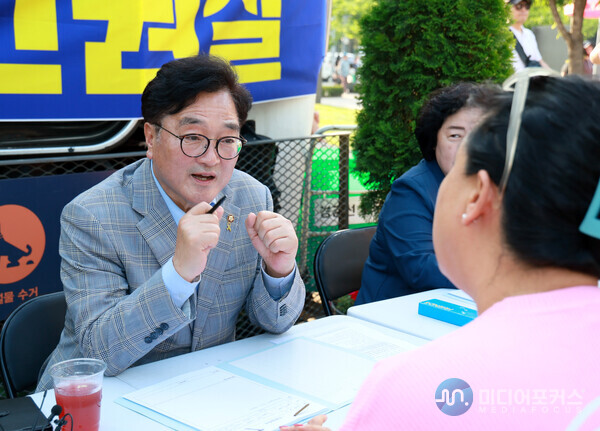 우원식 의장이 현장민원실을 열어 민원 소통에 나섰다.(국회의장실)